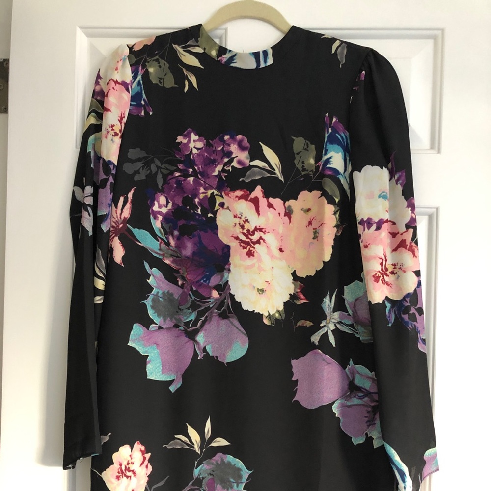Gorgeous Floral Mini Dress